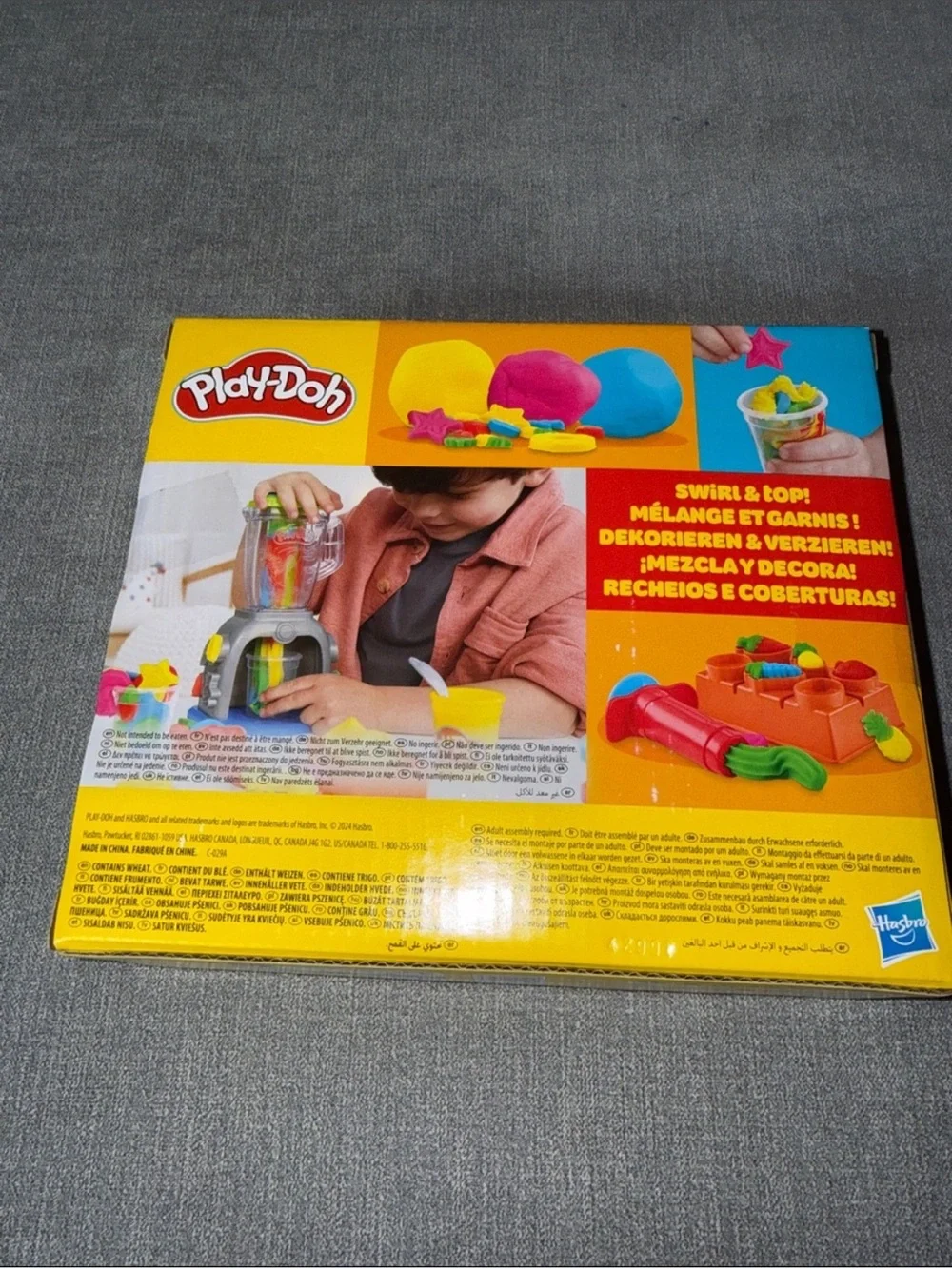 Play-Doh Kids Swirlin’ Smoothie Blender Playset